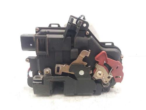 Serrure avant droite AUDI A4 B6 Avant (8E5) 1.9 TDI | BP4888160C97 