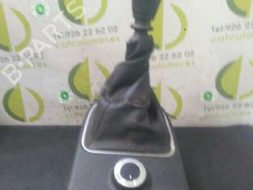 Used Gear lever NISSAN X-TRAIL II (T31) [2007-2018]  7432310
