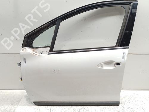 Used Left front door PEUGEOT 2008 II (UD_, US_, UY_, UJ_, UR_, UC_) 1.2 PureTech 130 (USHNS, URHNS) (130 hp) 29705093