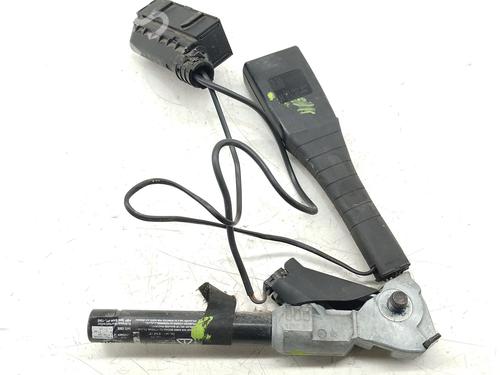 Sikkerhetsbelte-spenne OPEL CORSA D (S07) 1.3 CDTI (L08, L68) (90 hp) 31651341