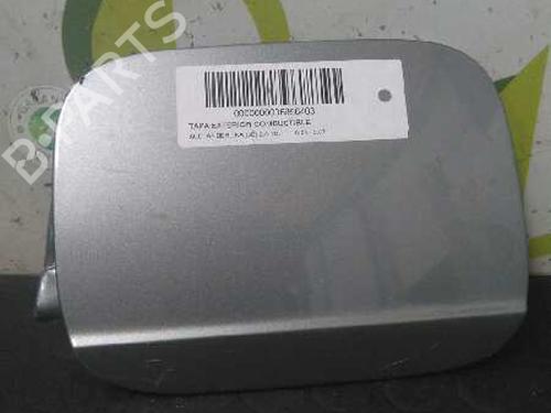 Używane Klapa wlewu paliwa AUDI A4 B7 (8EC) 2.0 TDI (170 hp) 6634845