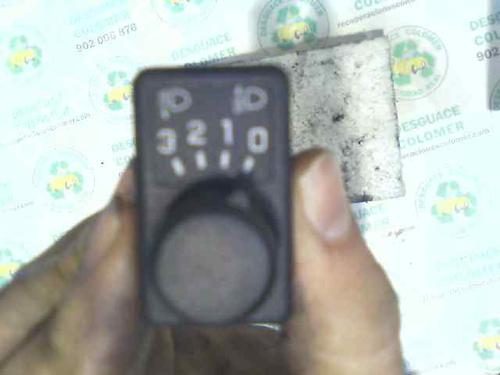 Used Headlight switch NISSAN PRIMERA Hatchback (P11) 1.6 16V (99 hp) 14226974