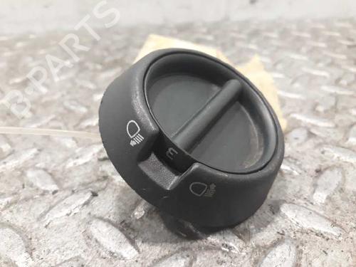 Used Headlight switch Headlight switch 14226643 14226643