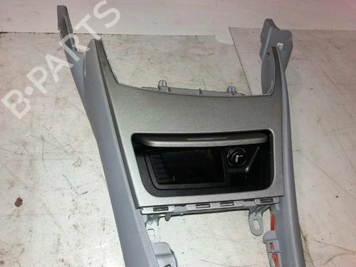 Armrest / Center console BMW 1 (E87) 118 d | BP7154599I20 