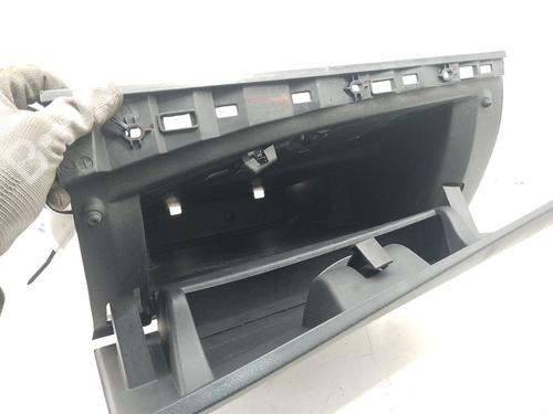 Glove box RENAULT MEGANE III Hatchback (BZ0/1_, B3_) 2.0 dCi (BZ0L) | BP31997024C95