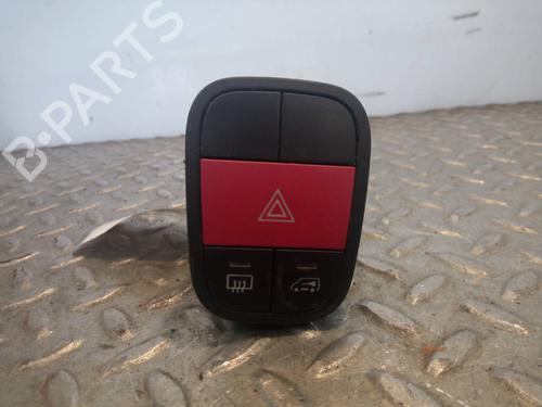 Used Warning switch CITROËN NEMO Box Body/MPV (AA_) 1.4 HDi (68 hp) 13013071