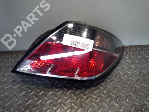 Used Right taillight Right taillight OPEL ASTRA H GTC (A04) 1.7 CDTi (L08) (101 hp) 10341847 10341847