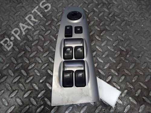 Used Left front window switch KIA SPORTAGE II (JE_, KM_) 2.0 CRDi (140 hp) 16891980