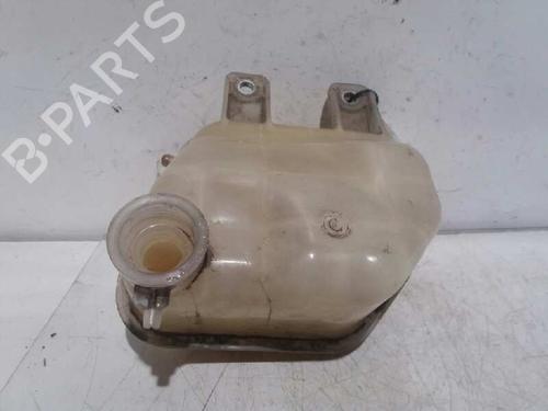Ekspansjonstank TOYOTA RAV 4 II (_A2_) 2.0 D 4WD (CLA20_, CLA21_, CLA20R, CLA21R) | BP4721925C120 