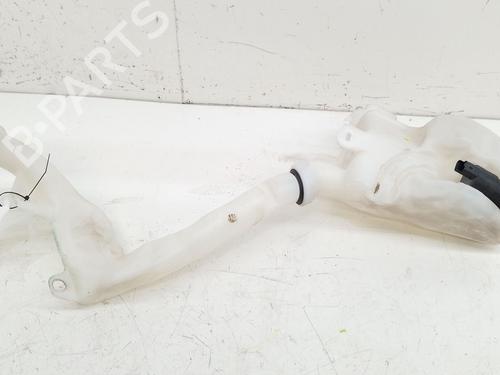 Used Windscreen washer tank Windscreen washer tank PEUGEOT 208 I (CA_, CC_) 1.2 PureTech 82 (82 hp) 34735034 34735034