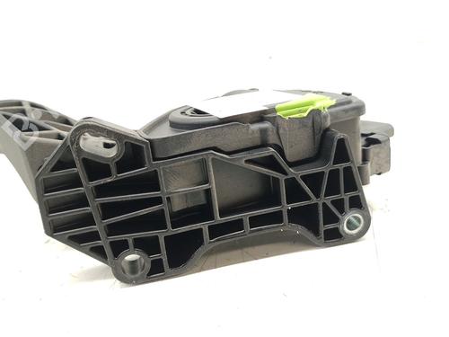 Pedal PEUGEOT 2008 II (UD_, US_, UY_, UJ_, UR_, UC_) 1.2 PureTech 130 (USHNS, URHNS) | BP29638250I4 