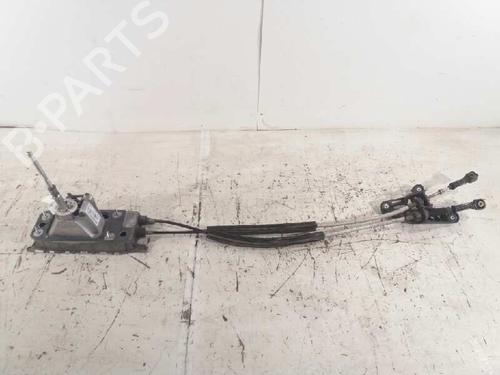 Used Gear lever AUDI A3 (8P1) 1.6 TDI (105 hp) 7433316
