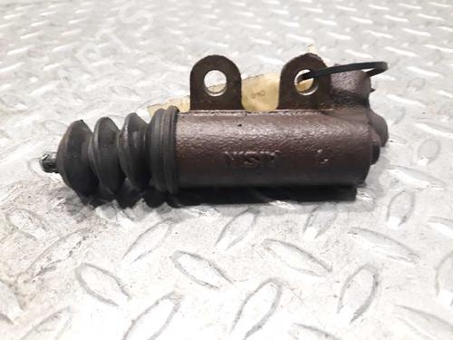Used Clutch slave cylinder TOYOTA AVENSIS (_T25_) 2.2 D-4D (ADT251_, ADT251R) (150 hp) 14227603