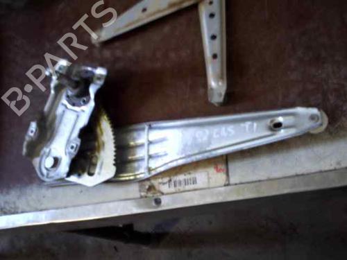 Alzavetro posteriore sinistro TOYOTA COROLLA (_E12_) 1.6 VVT-i (ZZE121_, ZZE121R) (110 hp) 3046773