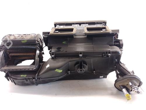 Used Heater matrix box BMW X3 (F25) xDrive 20 d (190 hp) 27198515