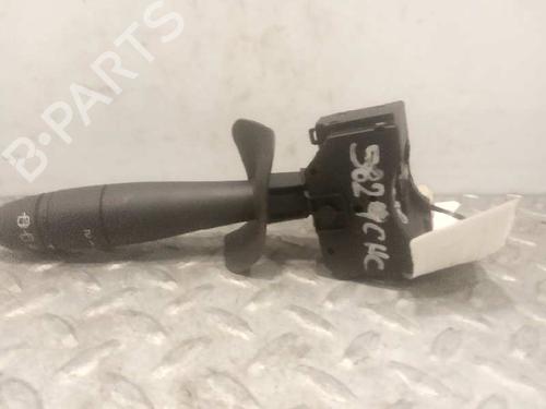 Used Steering column stalk RENAULT CLIO II (BB_, CB_) 1.2 16V (BB05, BB0W, BB11, BB27, BB2T, BB2U, BB2V, CB05,... (75 hp) 3050604