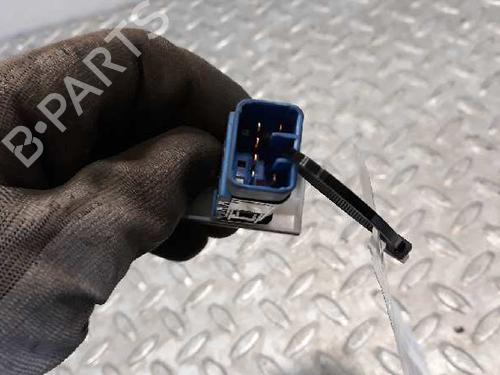 Switch HYUNDAI SANTA FÉ II (CM) 2.2 CRDi GLS | BP14233559I30 