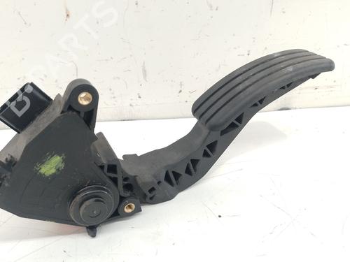Pedal RENAULT MEGANE III Hatchback (BZ0/1_, B3_)  | BP25872560I4 