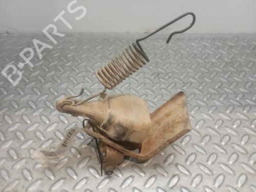 Used Brake master cylinder HYUNDAI H-1 Van (A1) 2.5 TD (80 hp) 11113825