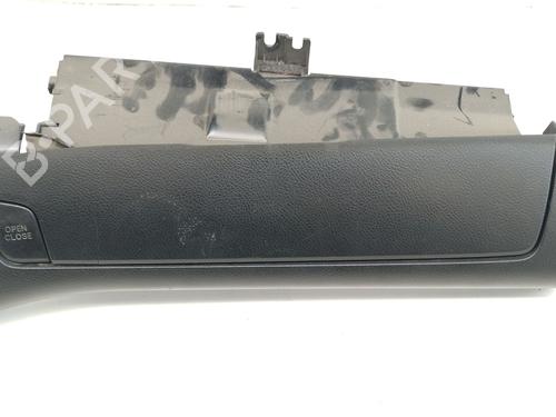Used Glove box TOYOTA RAV 4 III (_A3_) 2.2 D 4WD (ALA30_, ALA30R) (136 hp) 29309167