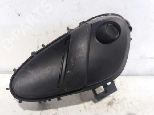Venstre bak invendig håndtak CITROËN XSARA (N1) 1.9 D (70 hp) 4719806