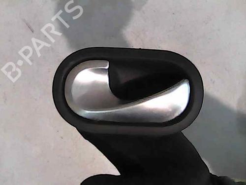 Used Front left interior door handle RENAULT SCÉNIC II (JM0/1_) 1.9 dCi (JM0G, JM12, JM1G, JM2C) (120 hp) 3221033