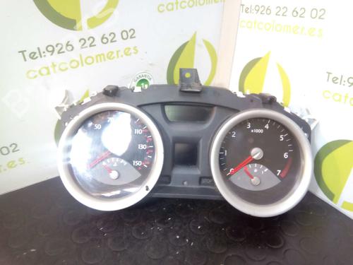 Used Instrument cluster RENAULT MEGANE II (BM0/1_, CM0/1_) [2001-2012]  3054322