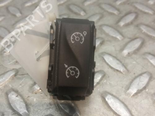 Used Switch RENAULT CLIO IV (BH_) [2012-2021]  14225993