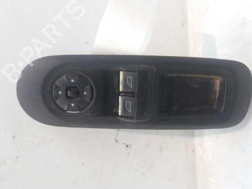 Left front window switch FORD MONDEO IV (BA7) 1.8 TDCi (125 hp) 4675821