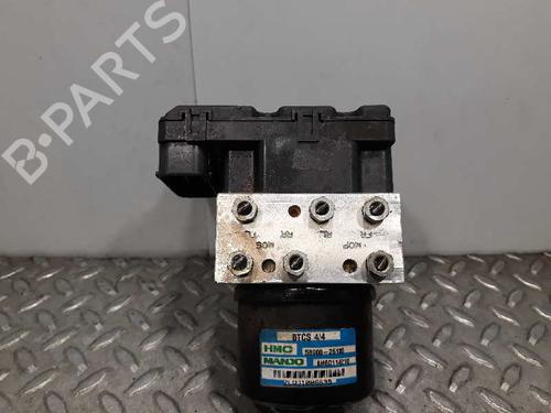 Used ABS pump HYUNDAI SANTA FÉ I (SM) [2000-2006]  7028905