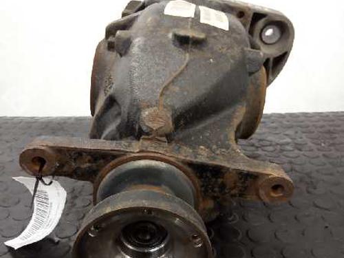 Differential, bag BMW 5 (E60) 520 d (163 hp) 4937967