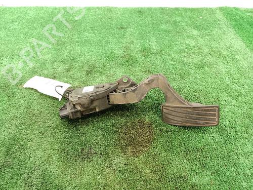 Used Pedal FIAT SEDICI (189_) 1.9 D Multijet (120 hp) 17720866