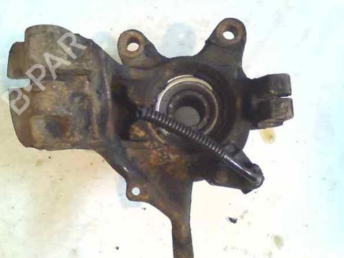 Used Left front steering knuckle FORD MONDEO II (BAP) [1996-2000]  3066462