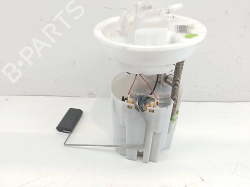Used Fuel pump FORD FOCUS III Turnier [2010-2020]  19437551