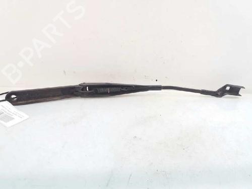 Front windshield wiper arm FORD FIESTA VI (CB1, CCN)  | BP4682663C143 