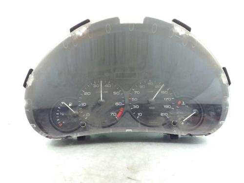 Used Instrument cluster PEUGEOT 206 Hatchback (2A/C) 1.4 i (75 hp) 3077437