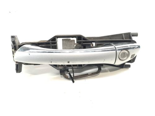 Used Front left exterior door handle MERCEDES-BENZ CLK (C209) CLK 270 CDI (209.316) (170 hp) 20234602