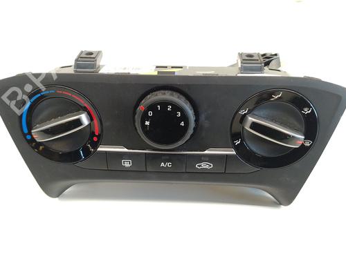 Used Climate control HYUNDAI i20 II (GB, IB) 1.0 T-GDI (101 hp) 28812902
