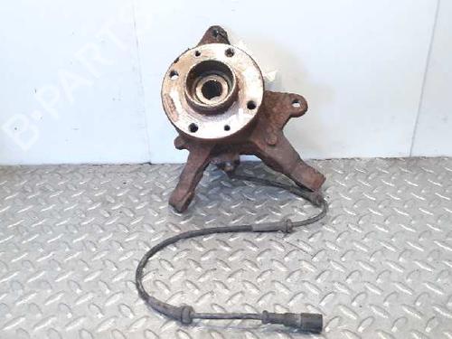 Used Left front steering knuckle RENAULT MEGANE I Coach (DA0/1_) [1996-2003]  3118917