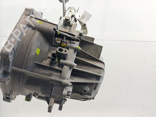gearbox-opel-astra-j-p10-2009-2010-2011-2012-2013-2014-2015-2016-33939311 main image