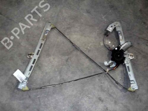 Vindusheismekanisme høyre foran PEUGEOT 206 Hatchback (2A/C) [1998-2012]  3045114