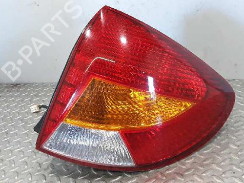 Used Right taillight KIA RIO I Hatchback (DC) 1.5 16V (97 hp) 5614419