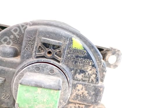 Left front fog light CITROËN DS5 2.0 HDi 165 Hybrid4 4x4 | BP37611175C30 - Image 4