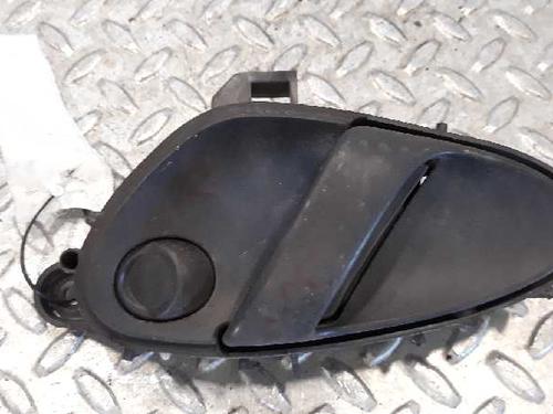 Used Front left interior door handle CITROËN XSARA (N1) 1.9 TD (90 hp) 3220571