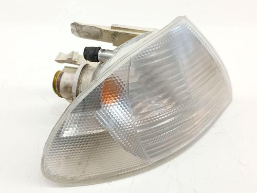 Right front indicator BMW 3 (E46) 320 d | BP38704244C33 - Image 2