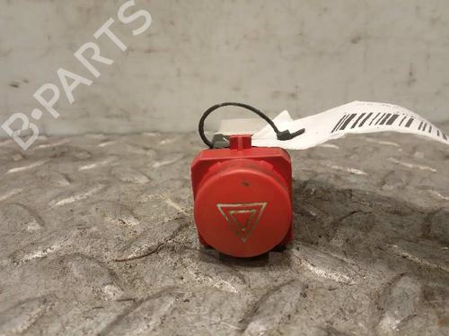 Used Warning switch CITROËN XSARA (N1) 1.9 D (70 hp) 6588785