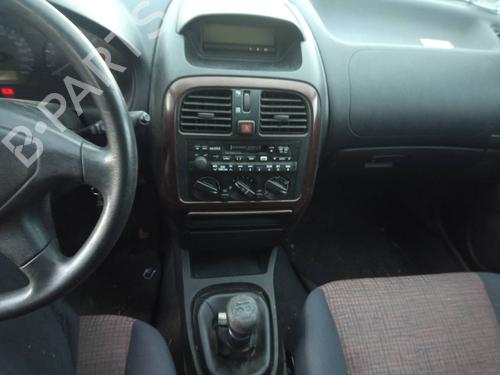 Front right lock MITSUBISHI CARISMA (DA_) 1.6 (DA1A) | BP16477609C97 
