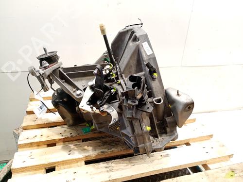 gearbox-renault-kangoo-express-fw01_-2008-39589213 main image
