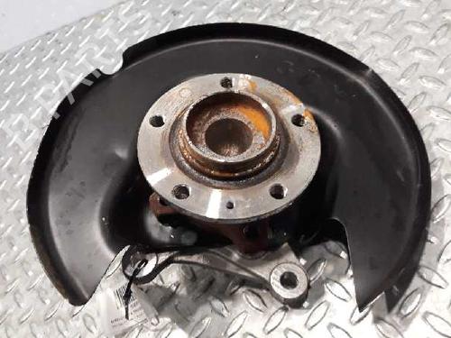Used Left rear steering knuckle PEUGEOT 308 II (LB_, LP_, LW_, LH_, L3_) [2013-2021]  5408683