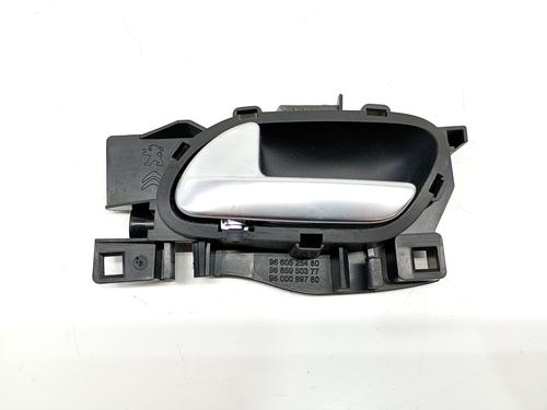 Used Front left interior door handle Front left interior door handle 36221602 36221602